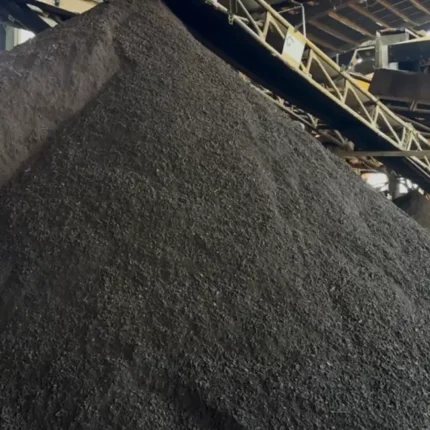 کمپوست سلولزی، تشکیل شده از خاک و برگ